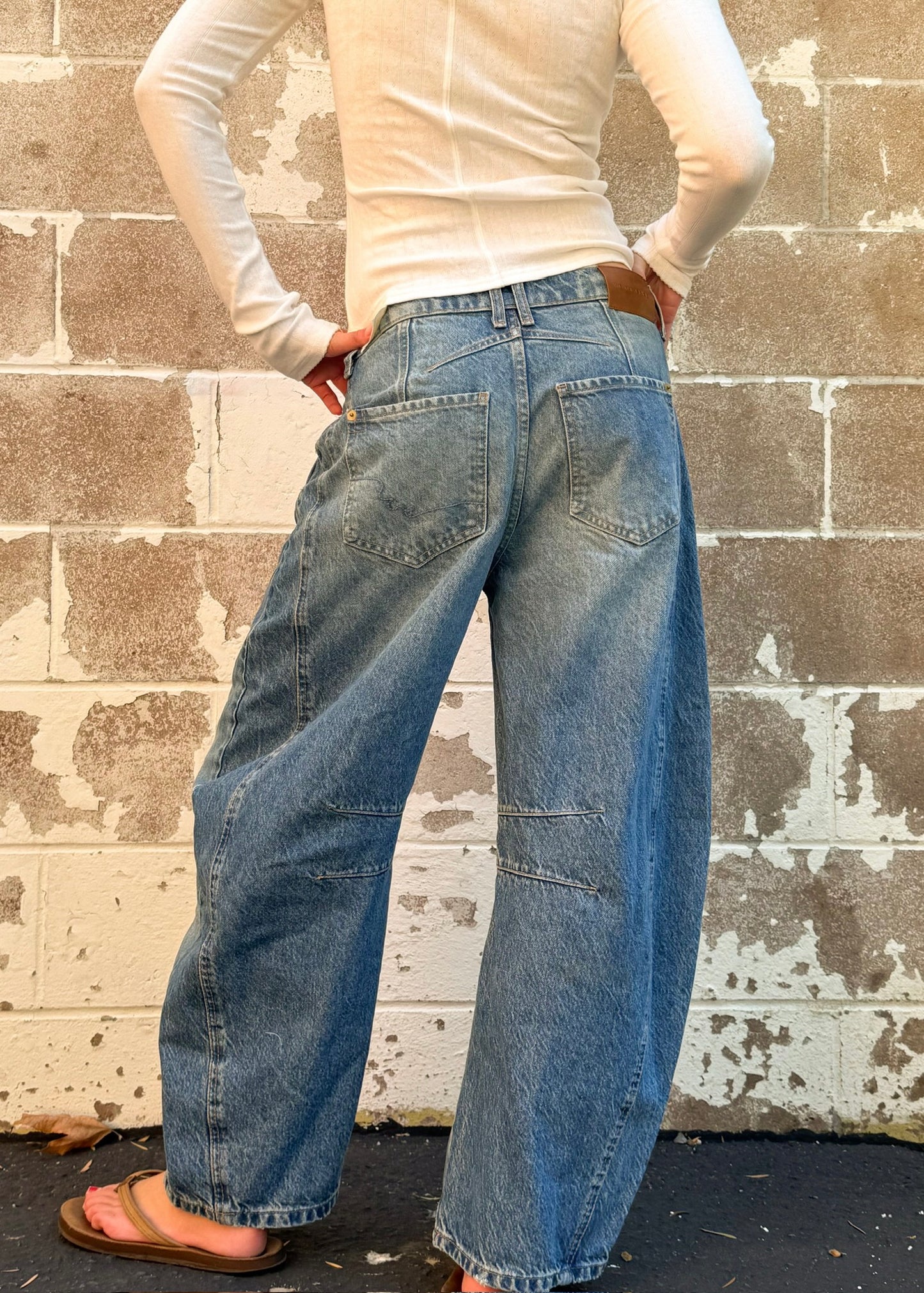 Free People Good Luck Mid Rise Barrel - OB1697499 - Ultra Light Beam