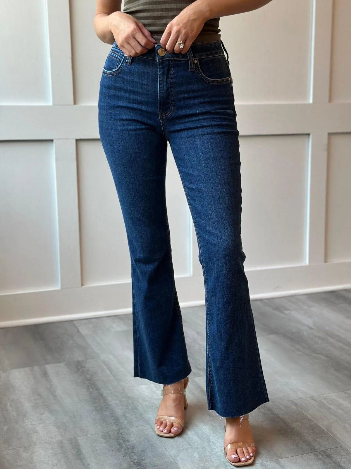 KUT from the Kloth Stella High Rise Fab Ab Flare Jeans in Royalty, on-model front view