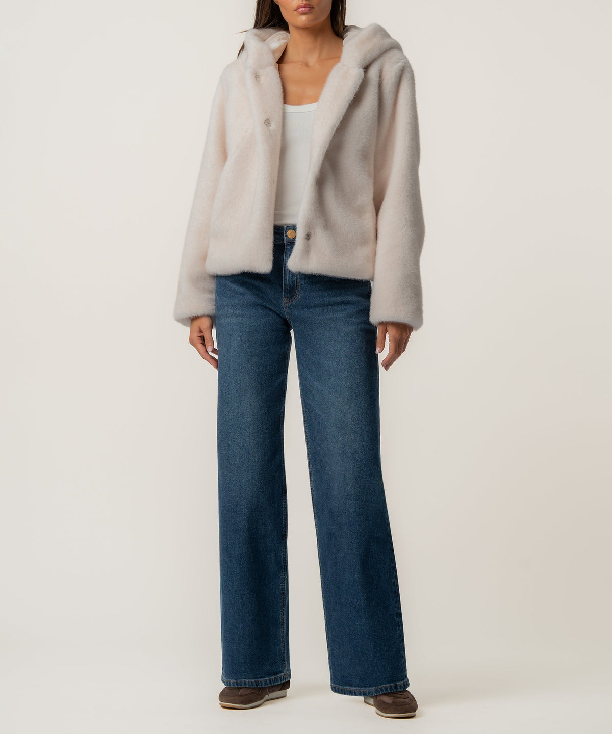 KUT from the Kloth Saskia Faux Fur Jacket in Ivory, full outfit view